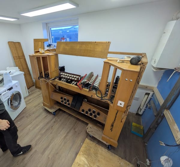 Digitising a 3 Manual Compton-Makin Organ: Part 6 - Moving